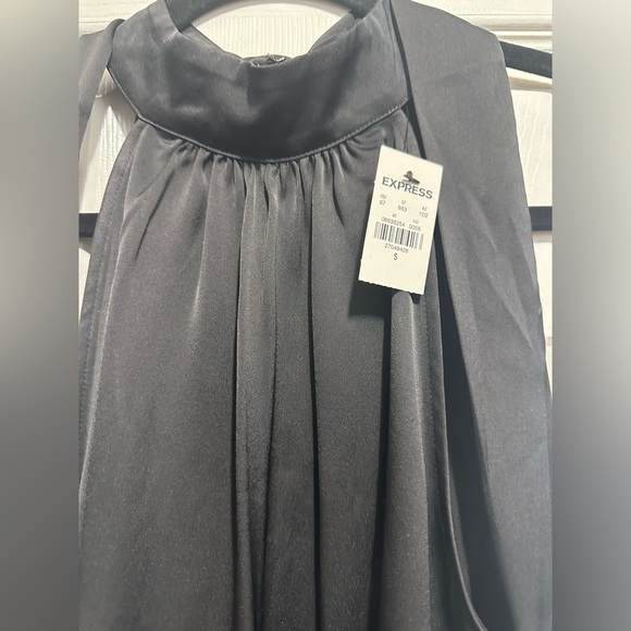 NWT EXPRESS SLEEVELESS BLOUSE - Picture 2 of 4